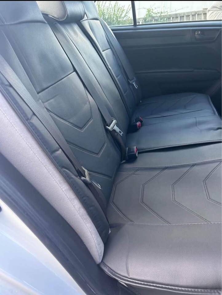 Toyota Prius and Axio Universal car seat covers - 2